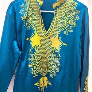 African Printed Dashiki Top XXL (runs like Large)